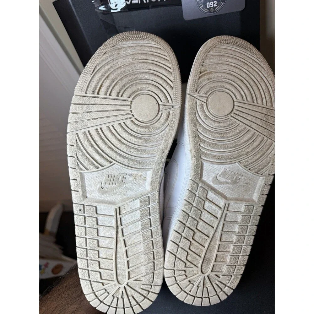 Air Jordan 1 Low Triple White Men’s Size 11 553558-136 2022 Clean No Box